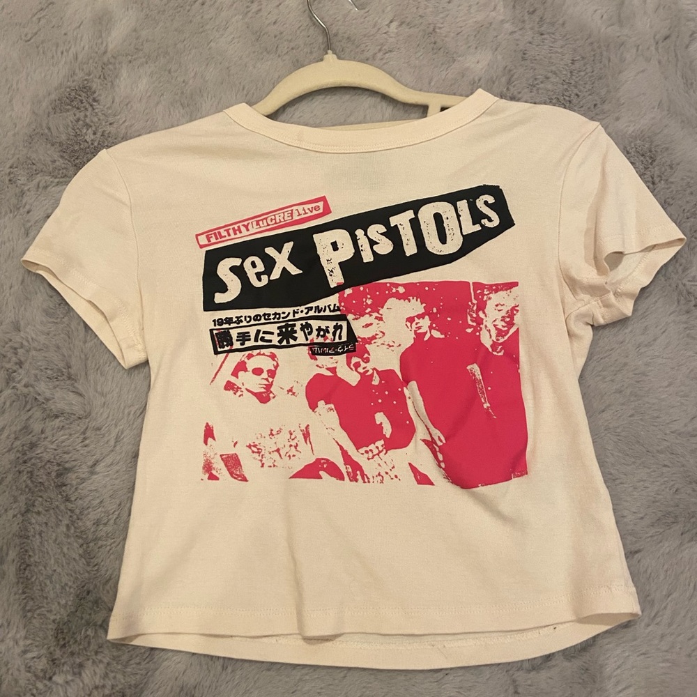 crop top